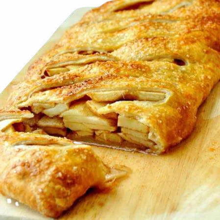 Apple strudel